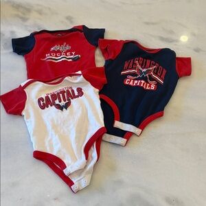 Set/3 Washington Capitals onesies 12m